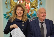 Поетът Георги Константинов беше удостоен с Почетния знак на президента Георги Константинов