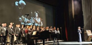 Концерт-спектакълът “В храма на операта” по повод 85-ата годишнина от рождението на Гена Димитрова развълнува дълбоко стотици зрители в Плевен (видео)